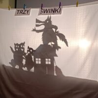 Teatr Cieni – bajka „Trzy świnki”